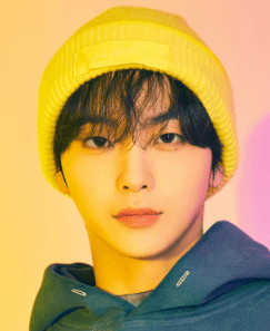 Image of CRAVITY HYEONGJUN